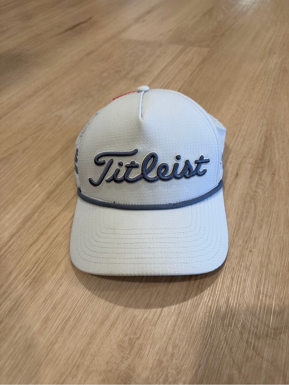 Titleist Pro V1 FootJoy FJ Golf Rope Snapback Hat White Gray